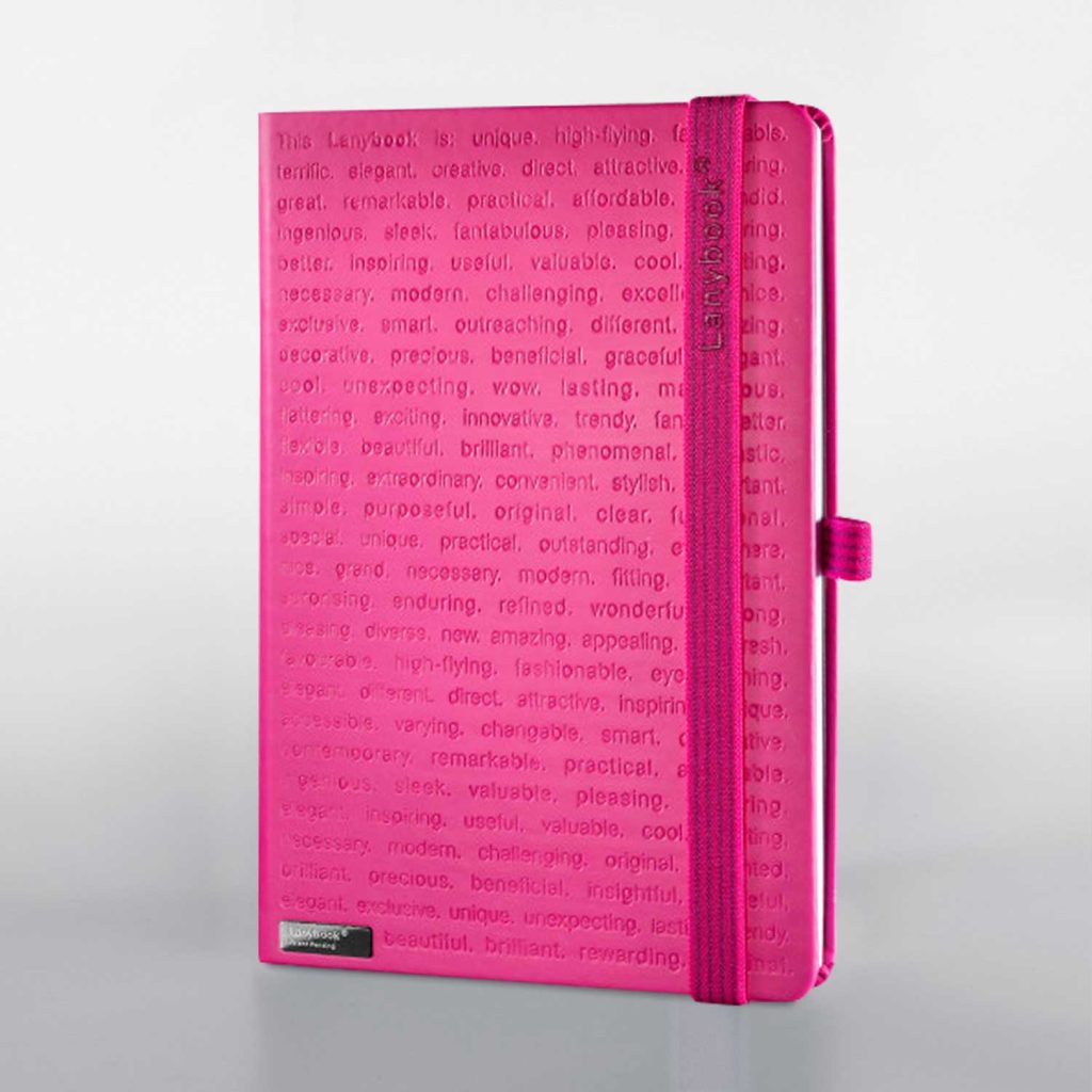 Individuelles Lanybook® Notizbuch A5 in Pink mit Lanyband und typografischem Design, kreatives Werbegeschenk für Unternehmen